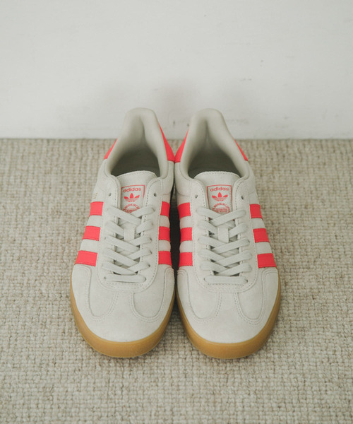 国内完売 大人気✨新品 アディダス ガゼル ベージュ系 IG6199 26.5