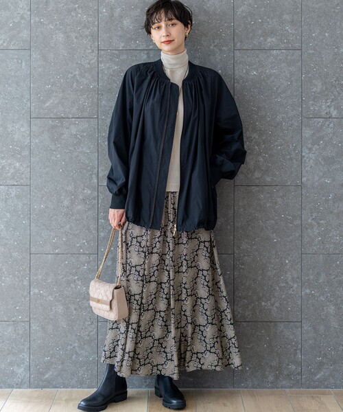 23区(ニジュウサンク)の「【洗える】Ratti ヴィンテージペイズリープリント スカート(スカート・レディース・ブルー系5/ブラック系5・40/38/36)」の6枚目の写真
