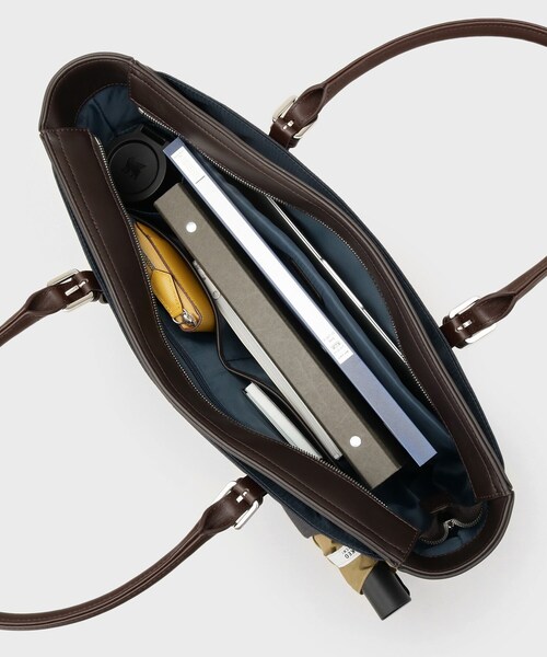 TAKEO KIKUCHI（タケオキクチ）の「メランジピンヘッド ブリーフトート（ビジネスバッグ・メンズ・チャコールグレー/ネイビー/ブラック/ネイビー系・00）」の13枚目の写真