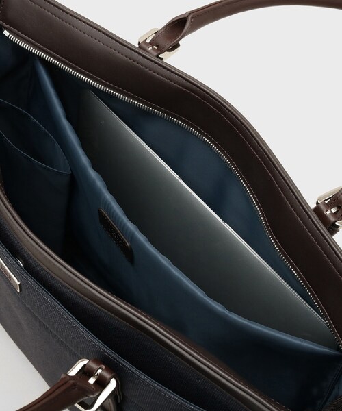 TAKEO KIKUCHI（タケオキクチ）の「メランジピンヘッド ブリーフトート（ビジネスバッグ・メンズ・チャコールグレー/ネイビー/ブラック/ネイビー系・00）」の19枚目の写真