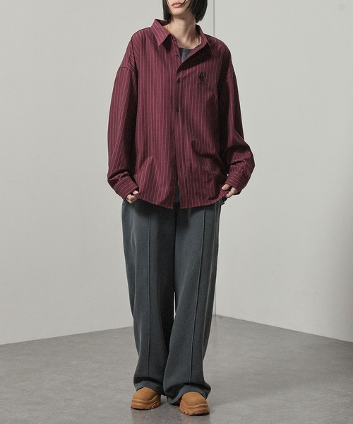 Alfred Alex（アルフレッドアレックス）の「【Alfred Alex】ストライプ ワンポイント刺繍 オーバーサイズレギュラーカラーシャツ（シャツ/ブラウス・メンズ・ネイビー/ワイン/ブラック・L/M）」の12枚目の写真