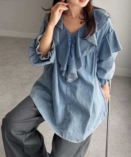 RANAN(ラナン)の「ビッグカラーフリルデニムブラウス(シャツ/ブラウス・レディース・ブルー/ネイビー・M/L/LL)」の20枚目の写真