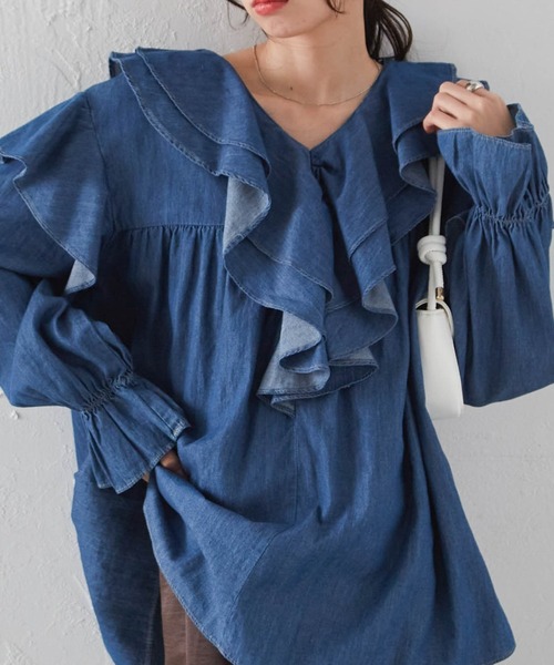 RANAN(ラナン)の「ビッグカラーフリルデニムブラウス(シャツ/ブラウス・レディース・ブルー/ネイビー・M/L/LL)」の22枚目の写真