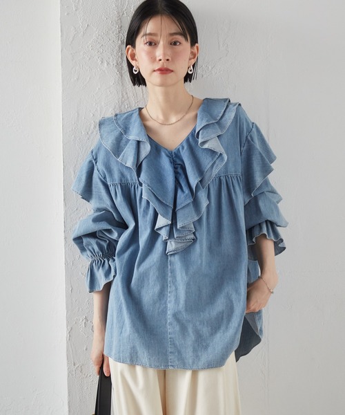 RANAN(ラナン)の「ビッグカラーフリルデニムブラウス(シャツ/ブラウス・レディース・ブルー/ネイビー・M/L/LL)」の18枚目の写真