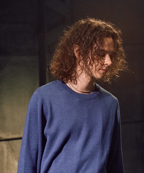 CASPER JOHN(キャスパージョン)の「Wool cotton high gauge crew neck sweater / ウールコットンハイゲージクルーネックセーター(ニット/セーター・メンズ・オレンジ/ブラック/アイボリー/ブルー・LARGE/MEDIUM/SMALL/X-SMALL)」の12枚目の写真