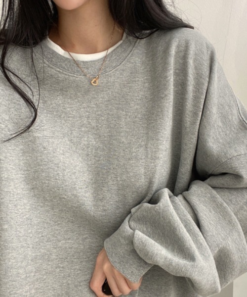 cammie(キャミー)の「重ね着風ゆるトップス(スウェット・レディース・ブルー/グレー/イエロー/ブラック・LARGE/MEDIUM)」の10枚目の写真