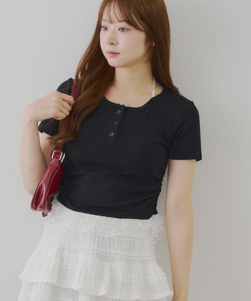 continuer de NICE CLAUP（コンティニューデナイスクラップ）の「レースホルターＴ（Tシャツ/カットソー・レディース・イエロー/オートミール/ブラック・FREE）」の6枚目の写真