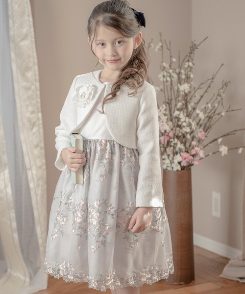 Catherine Cottage（キャサリンコテージ）の「エンブロイダリーフラワーレースアンサンブル（スーツセット・キッズ・ピンク/ネイビー/ベージュ/シルバー/ブルー/ライラック・110/120/130）」の6枚目の写真