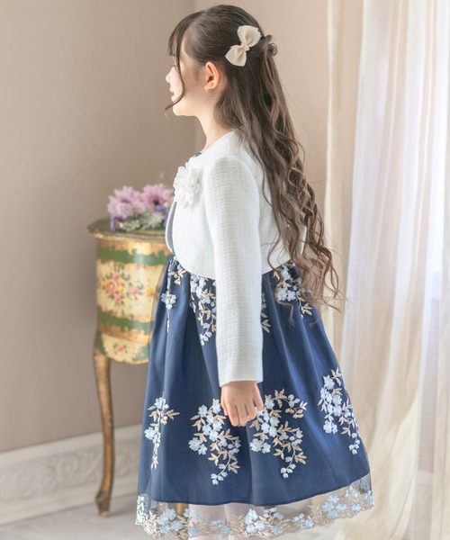 Catherine Cottage（キャサリンコテージ）の「エンブロイダリーフラワーレースアンサンブル（スーツセット・キッズ・ピンク/ネイビー/ベージュ/シルバー/ブルー/ライラック・110/120/130）」の21枚目の写真