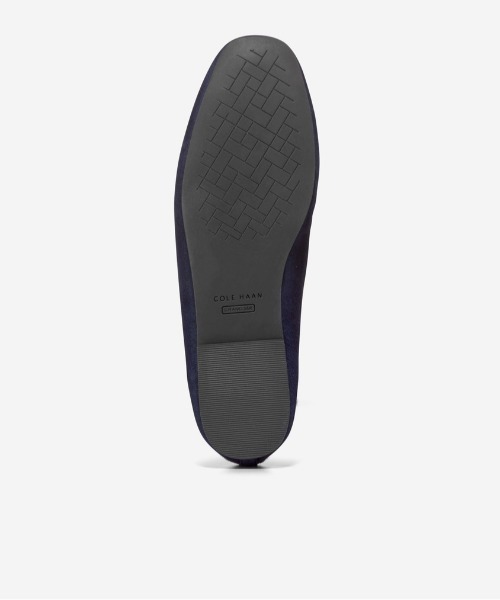 COLE HAAN(コールハーン)の「ペイソン ソフト ボウ ローファー womens(ローファー・レディース・ネイビー・7.5/7/6.5/6/5.5/5/8/8.5)」の6枚目の写真