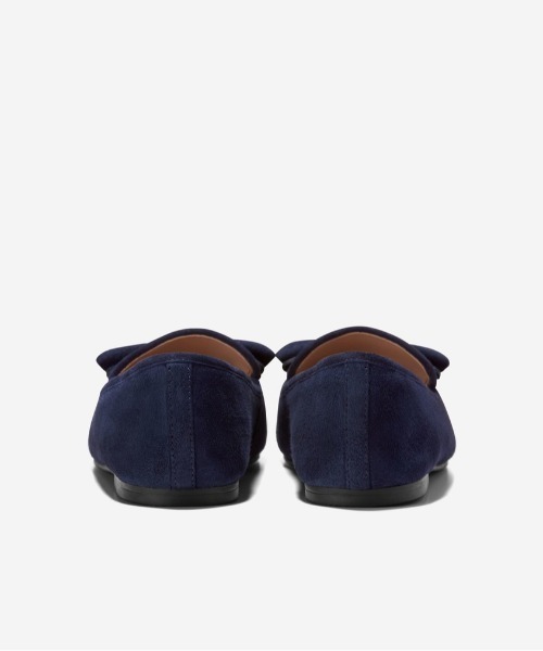 COLE HAAN(コールハーン)の「ペイソン ソフト ボウ ローファー womens(ローファー・レディース・ネイビー・7.5/7/6.5/6/5.5/5/8/8.5)」の4枚目の写真