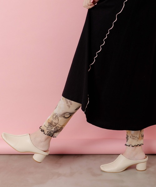 ScoLar（スカラー）の「153604：ラメニットソー3柄展開レギンス（その他パンツ・レディース・ベージュ/オフホワイト/ブラック・M）」の15枚目の写真