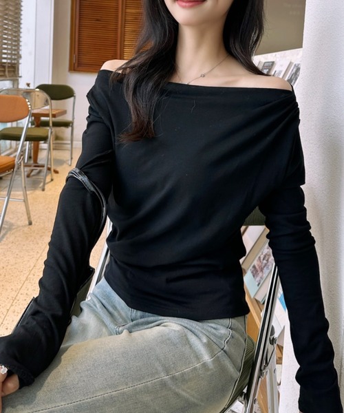 Eclat one(エクラワン)の「【Eclat one】ドレープネック カットソー(Tシャツ/カットソー・レディース・ブラウン/ホワイト/ブラック・FREE)」の11枚目の写真