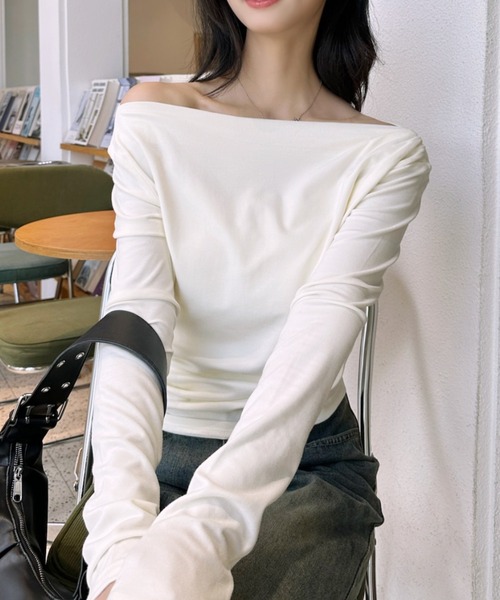 Eclat one(エクラワン)の「【Eclat one】ドレープネック カットソー(Tシャツ/カットソー・レディース・ブラウン/ホワイト/ブラック・FREE)」の18枚目の写真