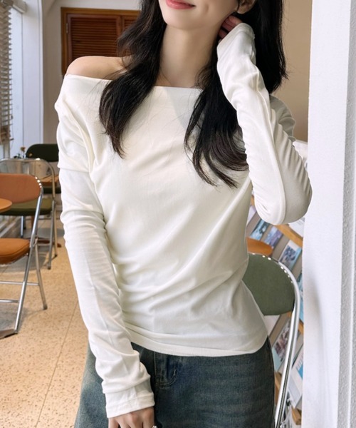 Eclat one(エクラワン)の「【Eclat one】ドレープネック カットソー(Tシャツ/カットソー・レディース・ブラウン/ホワイト/ブラック・FREE)」の17枚目の写真