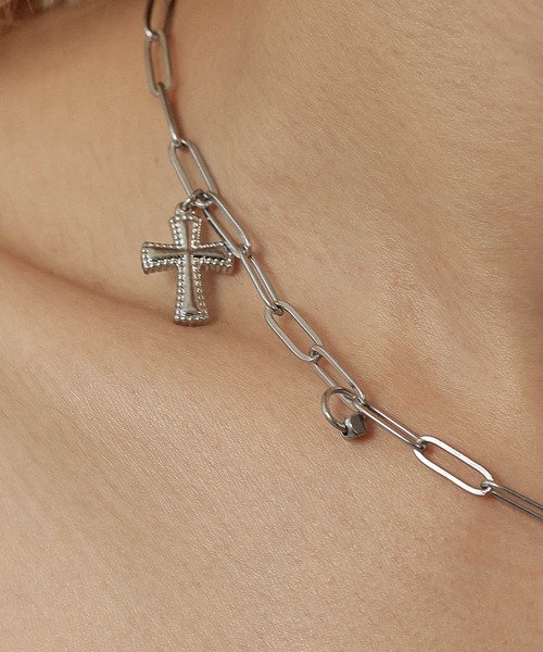 ORLEAN（オルレアン）の「【ORLEAN】 スター クロス デザインモチーフ レオンチェーンネックレス サージカルステンレス（ネックレス・レディース・シルバー・フリー）」の5枚目の写真