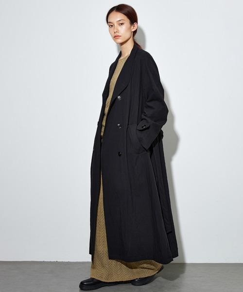 SUWDEE(スーディー)の「double button belted coat(その他アウター・レディース・グレイッシュベージュ/ブラック・M)」の5枚目の写真