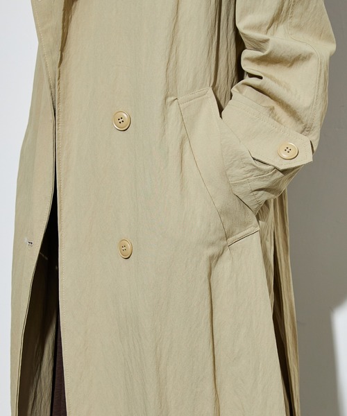 SUWDEE(スーディー)の「double button belted coat(その他アウター・レディース・グレイッシュベージュ/ブラック・M)」の13枚目の写真