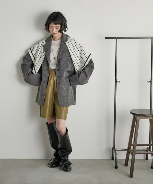 THE YOn(ザヨン)の「ドット大判スカーフ(バンダナ/スカーフ・レディース・ブラック/ベージュ/アイボリー・FREE)」の18枚目の写真