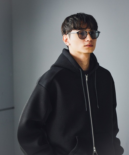 LAKOLE（ラコレ）の「エアダンボールZIPパーカー / 596296（パーカー・メンズ・レッド/ライトグレー/ブラック・LARGE/MEDIUM）」の9枚目の写真