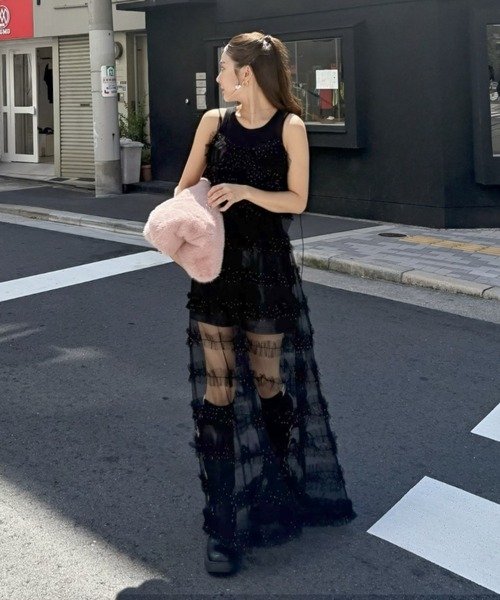 ANDRESD(アンドレスド)の「フリルラインガーリードレス / frill line girly dress(ドレス・レディース・チャコール/ブラック/ベージュ・S/M/L)」の10枚目の写真