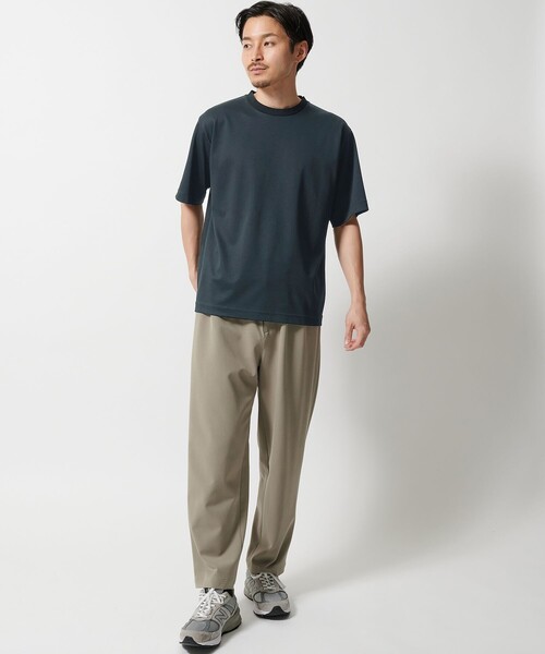 UNITED TOKYO(ユナイテッドトウキョウ)の「【残りわずか】OPTIMA COOL リラックスTee 日本初|高級綿×冷却ナイロン(Tシャツ/カットソー・メンズ・ブラック/オフホワイト/ダークグレー・1/2/3)」の4枚目の写真