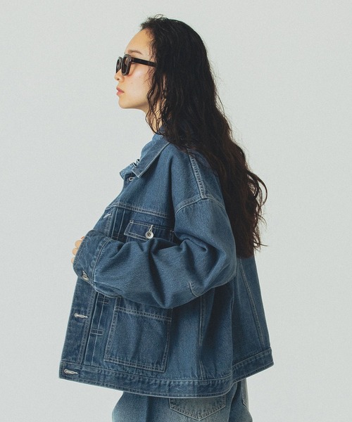 ROSE BUD（ローズバッド）の「DENIM JACKET（デニムジャケット・レディース・ライトインディゴブルー/バーガンディー・ONE SIZE）」の7枚目の写真