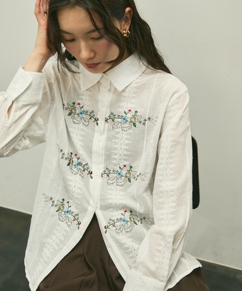 美品♡ルネ　エンブロイダリーブラウス　定価38,500円　日本製　アナイ　ヨリ 美品♡ルネ エンブロイダリーブラウス 定価38, 日本製 アナイ ヨリ