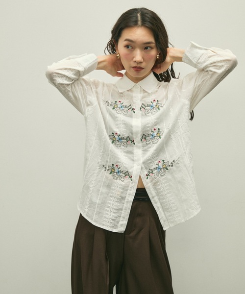 Lutim by u(ルチバイユー)の「Floral line embroidery shirt / フローラルラインエンブロイダリーシャツ(シャツ/ブラウス・レディース・ホワイト/ブラック・FREE)」の19枚目の写真