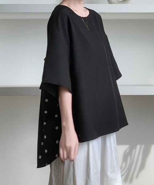 Doux Belle（ドゥーベル）の「バックリボンデザインドット柄ブラウス（シャツ/ブラウス・レディース・ブラック・MEDIUM/LARGE/X-LARGE）」の9枚目の写真
