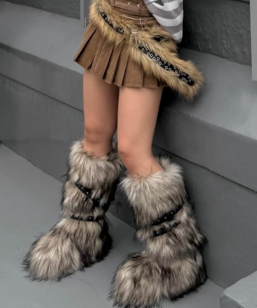 Never mind the XU】belt fur boots / 【ネバーマインド ザ エックス