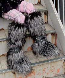 XU（エックスユー）の「【Never mind the XU】belt fur boots / 【ネバーマインド ザ エックスユー】ベルトファーブーツ（ブーツ）」