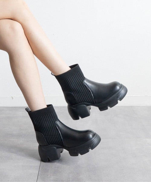 Fabby fabby(ファビィーファビィー)の「厚底リブニットショートブーツ(ブーツ・レディース・ブラウン/ブラック・LARGE/MEDIUM)」の19枚目の写真