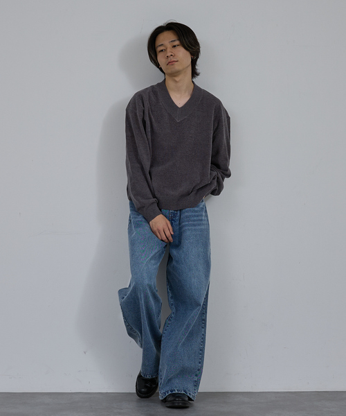 AH ABAHOUSE（エーエイチアバハウス）の「HIGH GAUGE MOLE CROPPED V-NECK KNIT/ ハイゲージモール クロップド Vネックニット（ニット/セーター・メンズ・ブラック/グレー/ブルー/ワイン・44/46/48）」の16枚目の写真