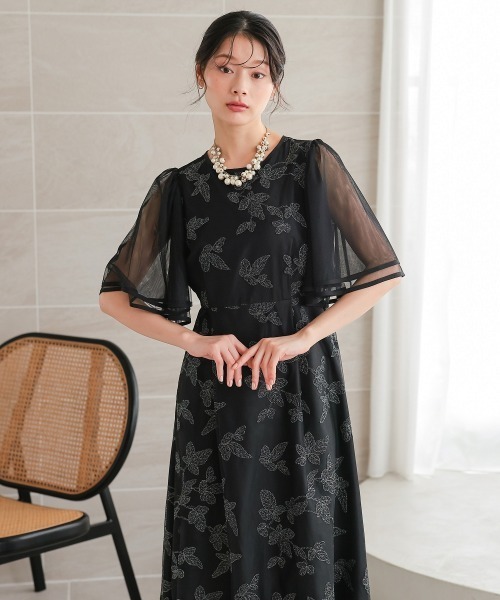 Jolie et Jolie(ジョリーエジョリー)の「チュール刺繍使いフレアスリーブワンピースドレス(ドレス・レディース・ブラック/ブラック系その他・LL/3L/4L/5L/M/L)」の16枚目の写真