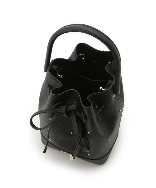 FRAY I.D（フレイアイディー）の「ドローストリングスタッズリボンバッグ（ハンドバッグ・レディース・ブラック・F）」の9枚目の写真