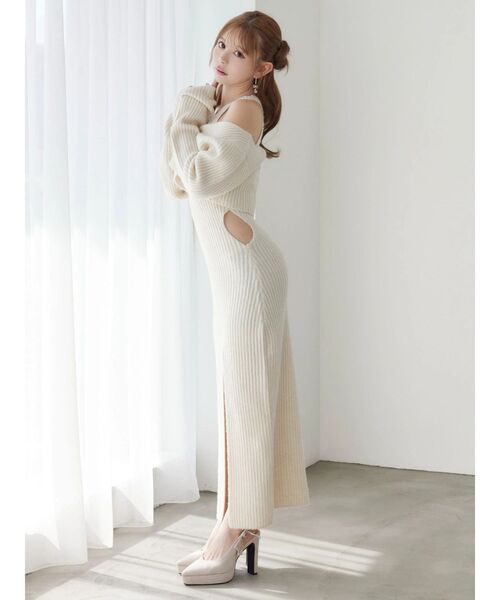 EATME（イートミー）の「ツイストニットワンピース（ワンピース・レディース・ブラック/ワイン/オフホワイト/グレー・FREE）」の21枚目の写真