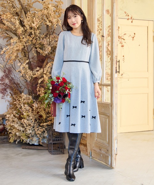Rose Tiara（ローズティアラ）の「【ウールライク素材】サテンリボンワンピース（ワンピース・レディース・グレー/ブラック・46/42/40/38）」の6枚目の写真