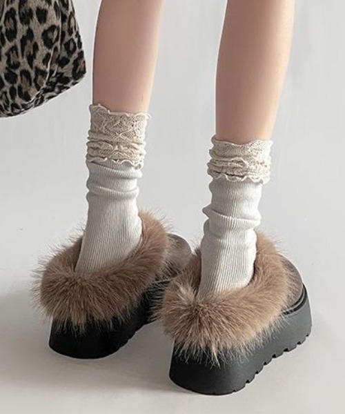 mebole(メボレ)の「ファー付き厚底スリッポンシューズ(スリッポン・レディース・ブラウン/ブラック・SMALL/MEDIUM/LARGE)」の4枚目の写真