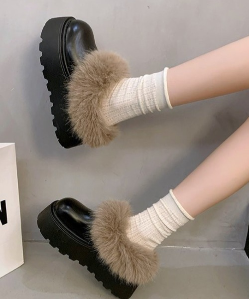mebole(メボレ)の「ファー付き厚底スリッポンシューズ(スリッポン・レディース・ブラウン/ブラック・SMALL/MEDIUM/LARGE)」の10枚目の写真