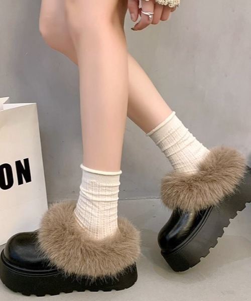 mebole(メボレ)の「ファー付き厚底スリッポンシューズ(スリッポン・レディース・ブラウン/ブラック・SMALL/MEDIUM/LARGE)」の11枚目の写真