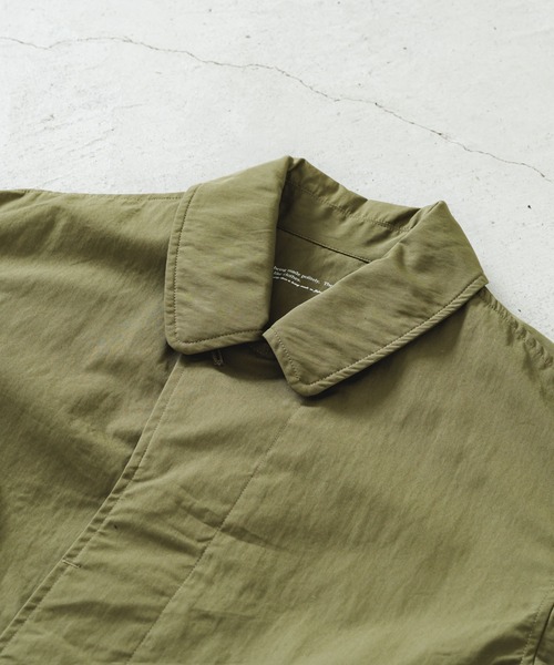 quadro（クオドロ）の「コットンナイロンツイルステンカラーコート（ステンカラーコート・メンズ・チャコール/ネイビー/カーキ・MEDIUM）」の8枚目の写真