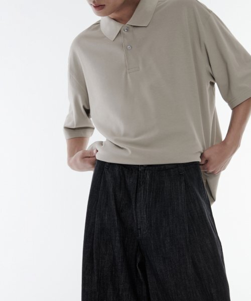 MUSINSA STANDARD（ムシンサスタンダード）の「リネンライクセミバルーンデニムパンツ[ローブラック]（デニムパンツ・メンズ・その他・40/38/42/36/34/32/30/31/33/26/27/28/29）」の4枚目の写真