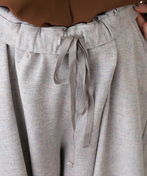 ubasoku（ウバソク）の「ubasoku ウール混裾ﾋﾟﾝﾀｯｸﾜｲﾄﾞｼﾙｴｯﾄﾊﾟﾝﾂ（その他パンツ・レディース・チャコールグレー/シルバーグレー・FREE）」の17枚目の写真