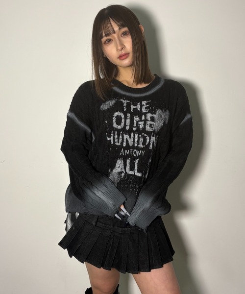 .KOM(ドットコム)の「A'GEM/9 × .kom 『.KOMZ/ドットケーオーエムゼット』 Y2Kロゴニット(ニット/セーター・レディース・ホワイト/ブラック・FREE)」の13枚目の写真