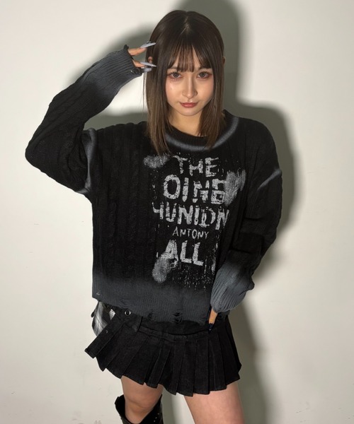 .KOM(ドットコム)の「A'GEM/9 × .kom 『.KOMZ/ドットケーオーエムゼット』 Y2Kロゴニット(ニット/セーター・レディース・ホワイト/ブラック・FREE)」の11枚目の写真