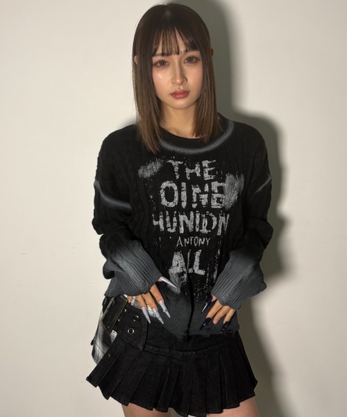 .KOM(ドットコム)の「A'GEM/9 × .kom 『.KOMZ/ドットケーオーエムゼット』 Y2Kロゴニット(ニット/セーター・レディース・ホワイト/ブラック・FREE)」の12枚目の写真