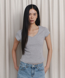 CURETTY（キュリティ）の「C 90S ライン Vネック ハーフスリーブ Tシャツ_グレー（Tシャツ/カットソー）」