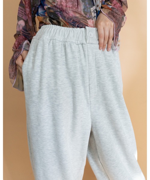 MIDVEIN(ミッドヴェイン)の「Sweat gather pants(スウェットパンツ・レディース・チャコールグレー/スミクロ/ピンク/ライトグレー・FREE)」の15枚目の写真