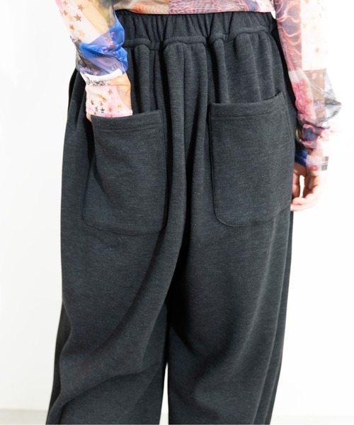 MIDVEIN(ミッドヴェイン)の「Sweat gather pants(スウェットパンツ・レディース・チャコールグレー/スミクロ/ピンク/ライトグレー・FREE)」の6枚目の写真